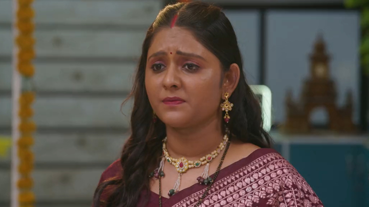 Rangai Jaane Rangma Online