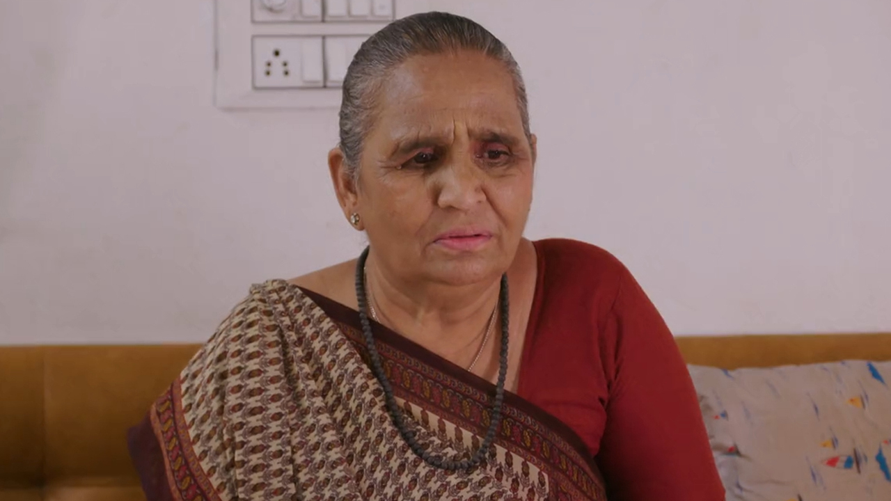 Rangai Jaane Rangma Online