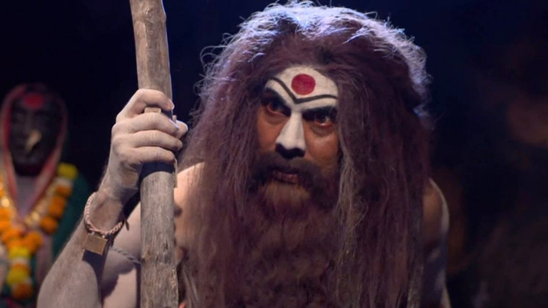 Pavada Purusha Online