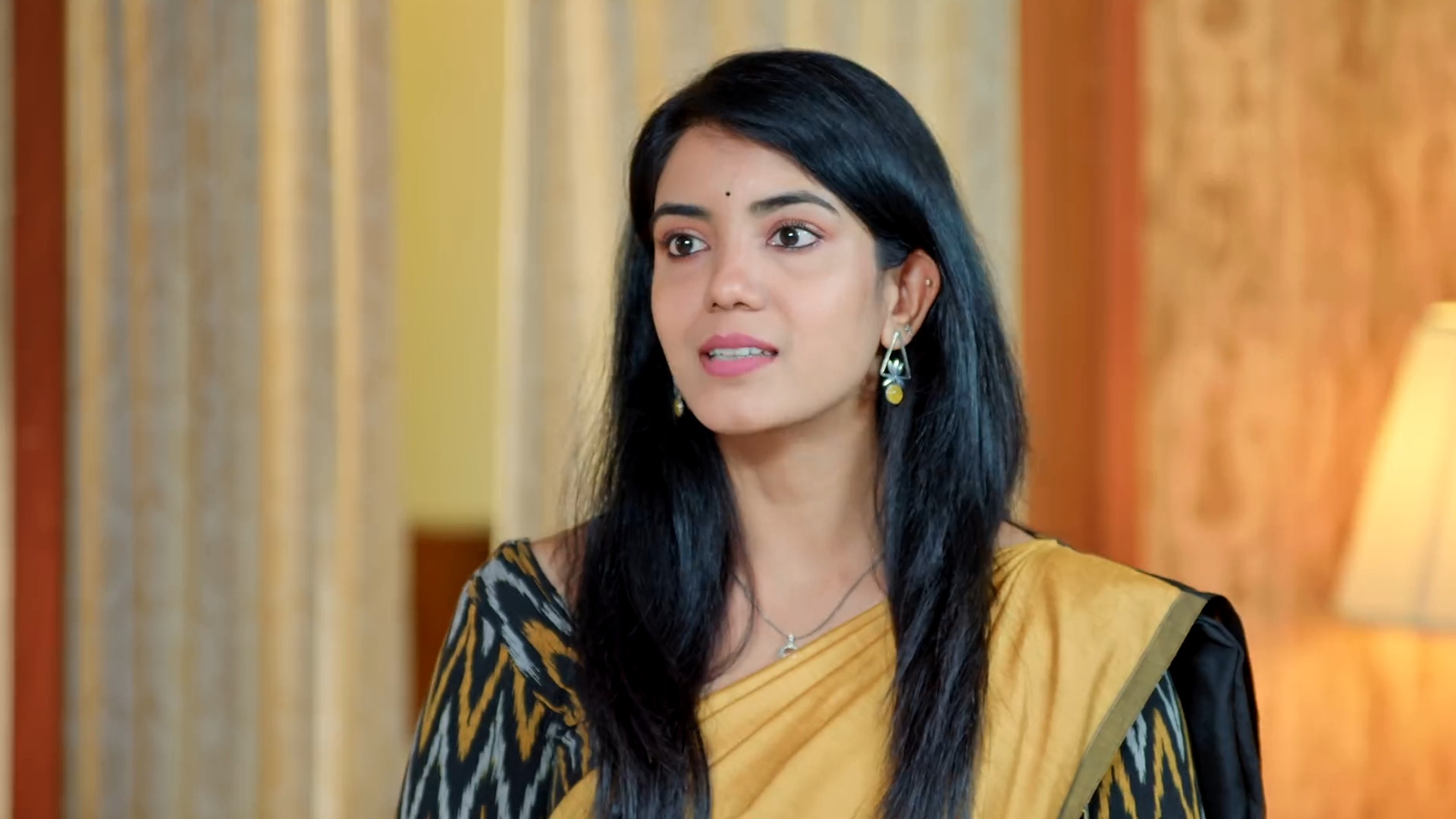 Snehada Kadalalli Online