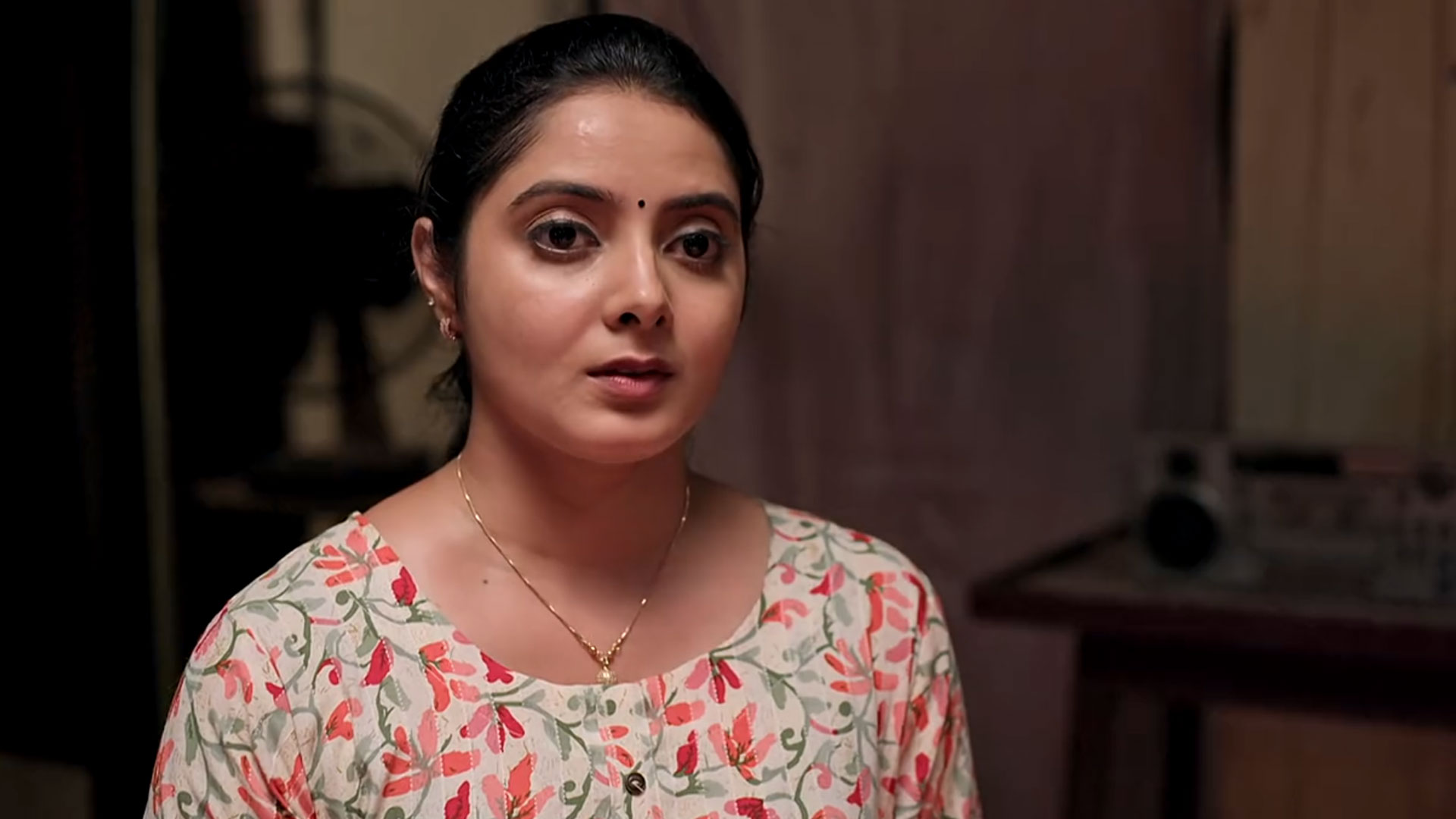 Kattathe Kilikoodu Online