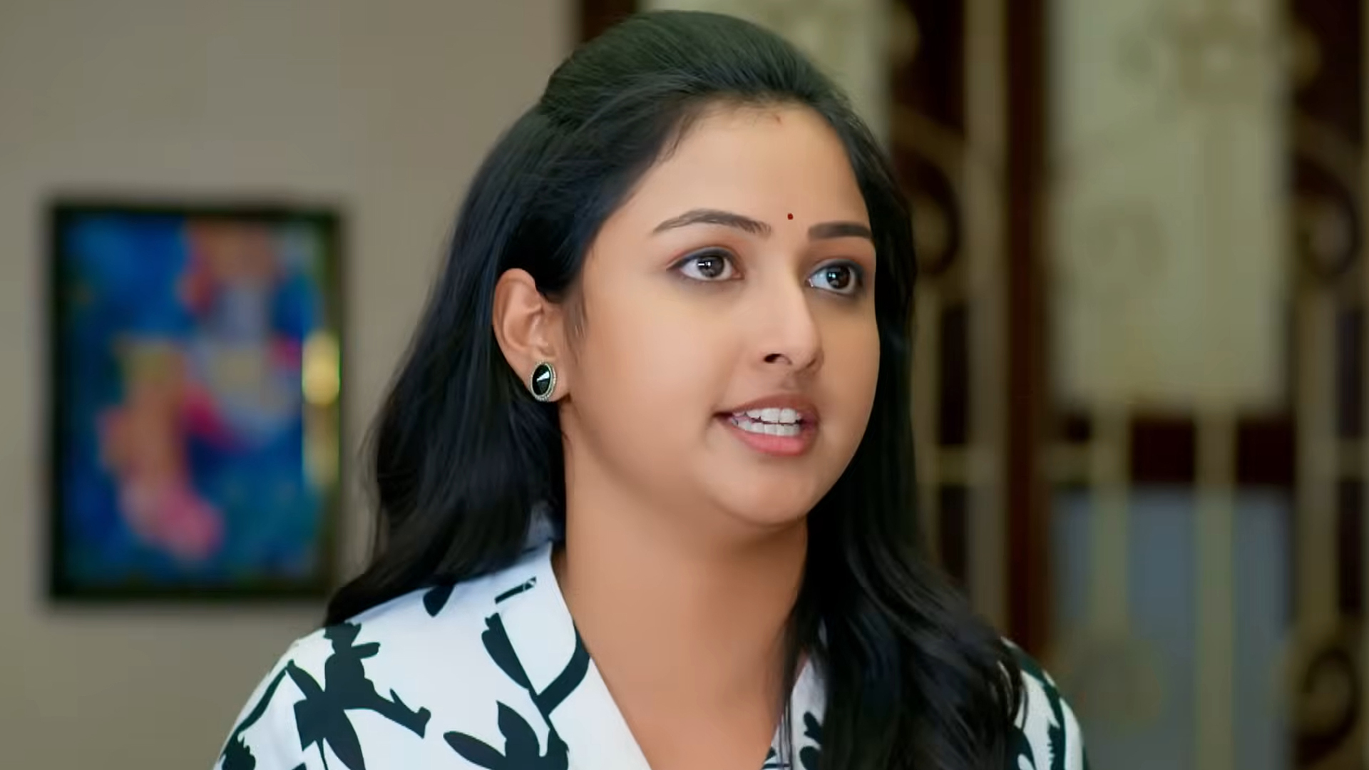 Andaala Rakshasi Online