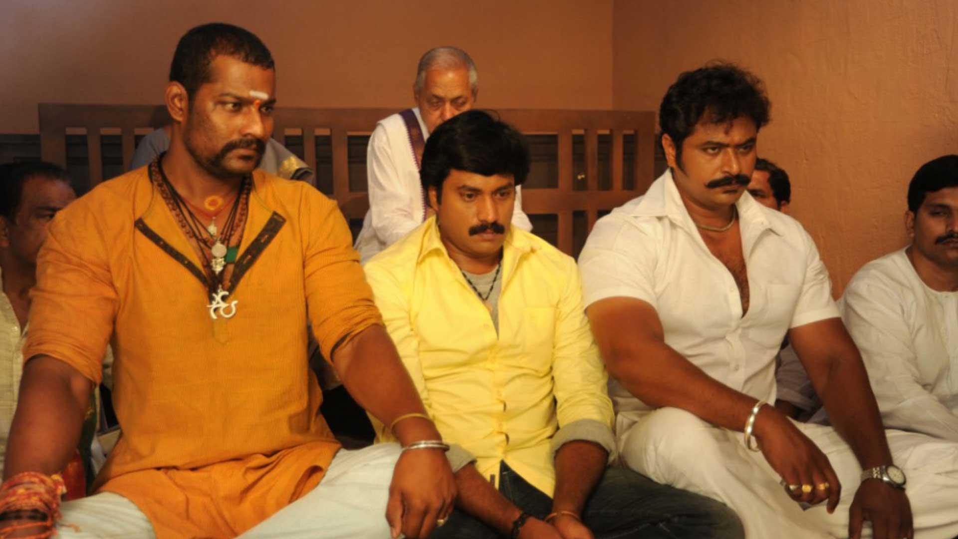 Maryadha Ramanna Online