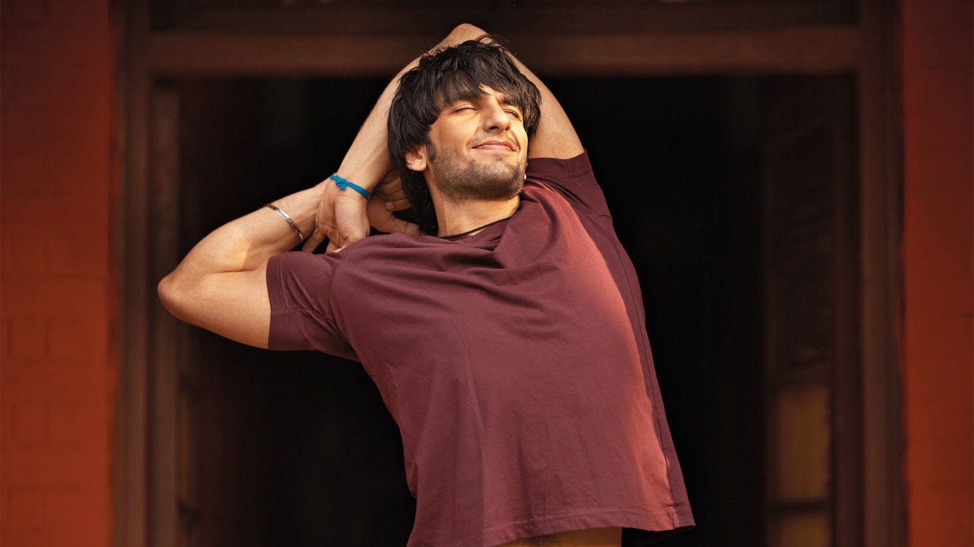 Band Baaja Baaraat Online