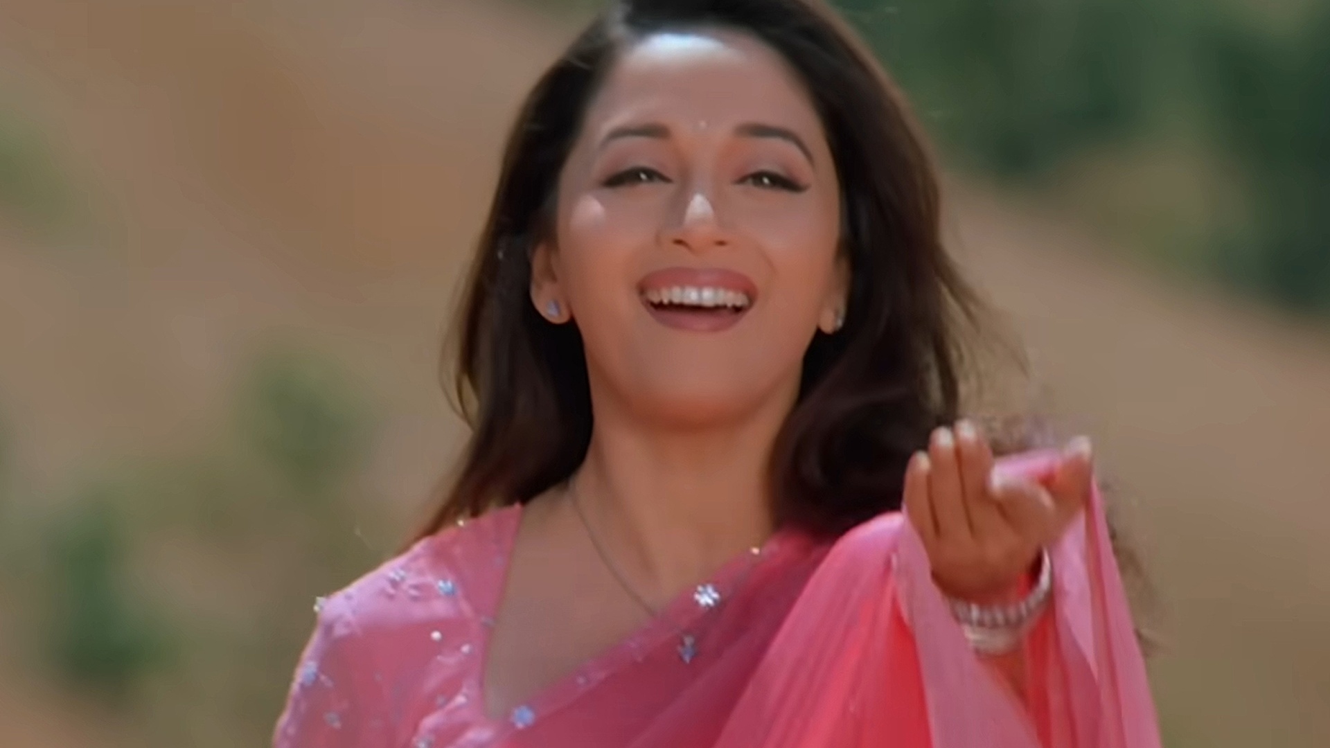 Hum Tumhare hai Sanam Online